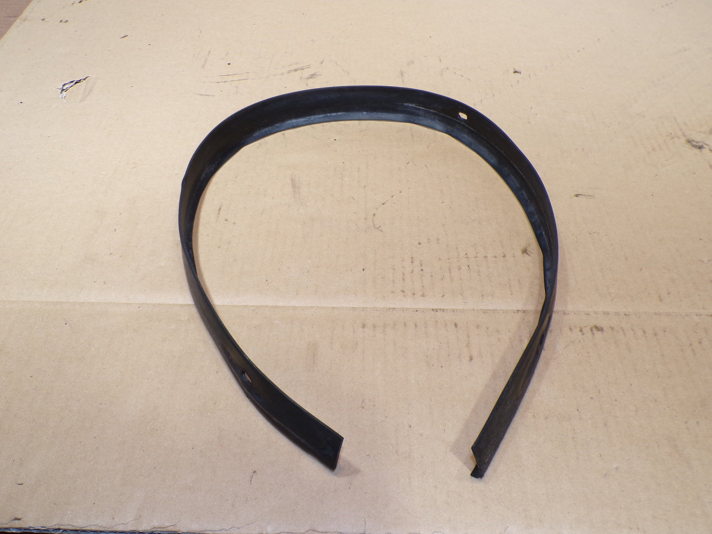 Datsun 240Z Series One Window Mount + Seal Kit