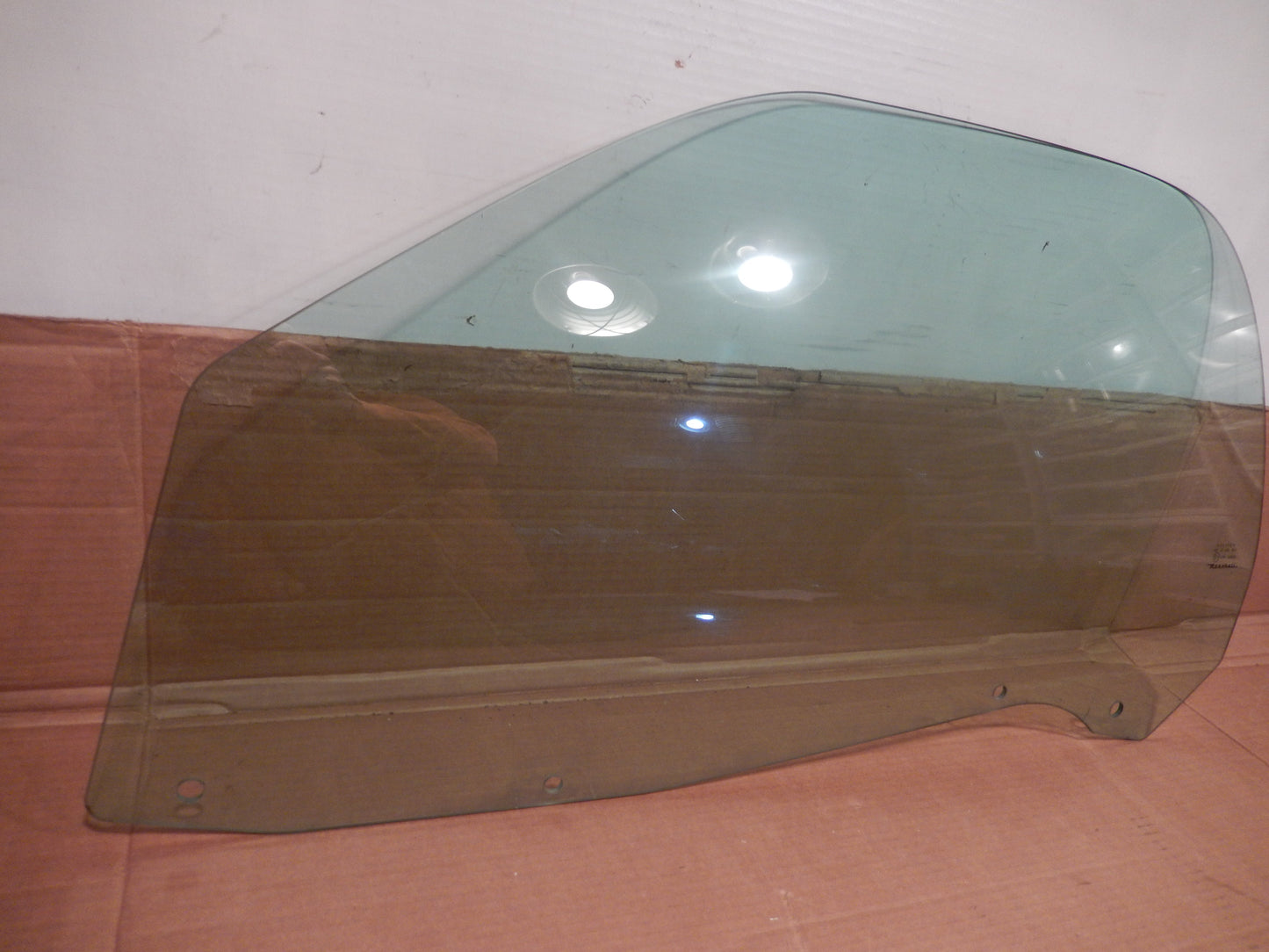 Maserati M138 Spyder Drivers Side Door Glass