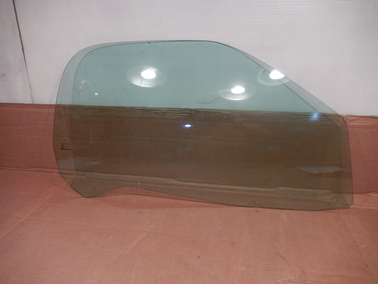 Maserati M138 Spyder Passengers Side Door Glass