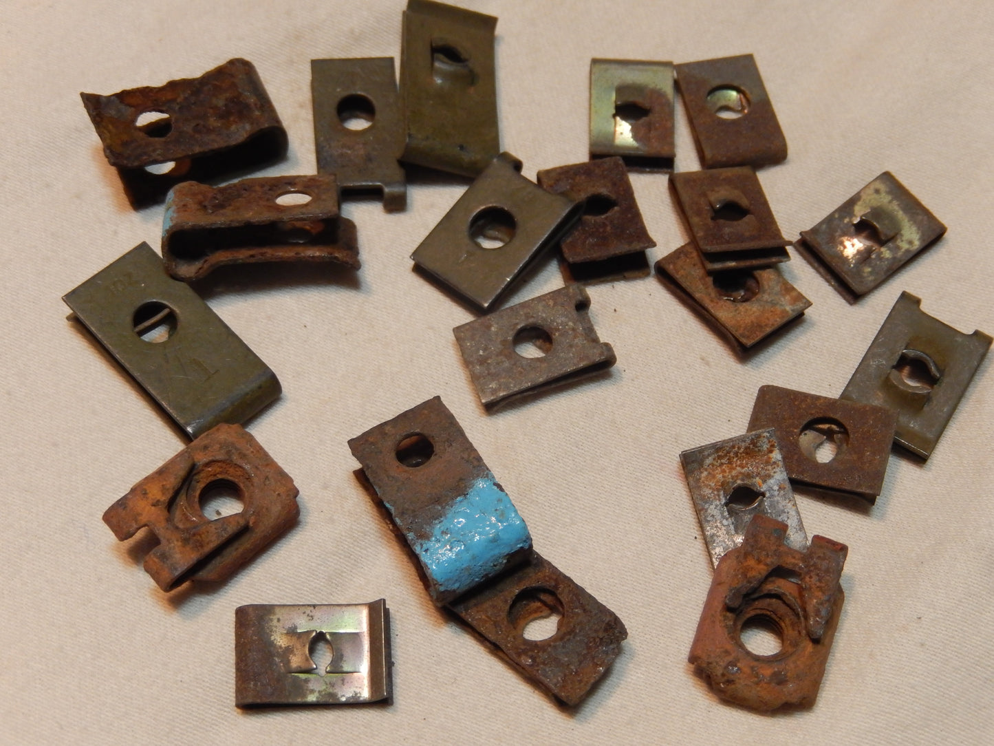 Datsun 240Z Mount Clips Group