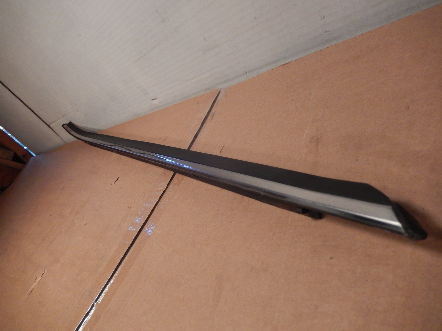 Datsun 280ZX OEM Passenger Door Exterior Window Scraper