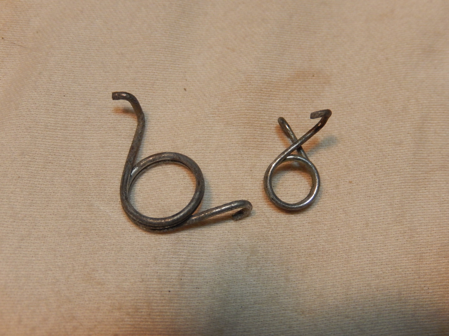 Datsun 240Z Return Springs