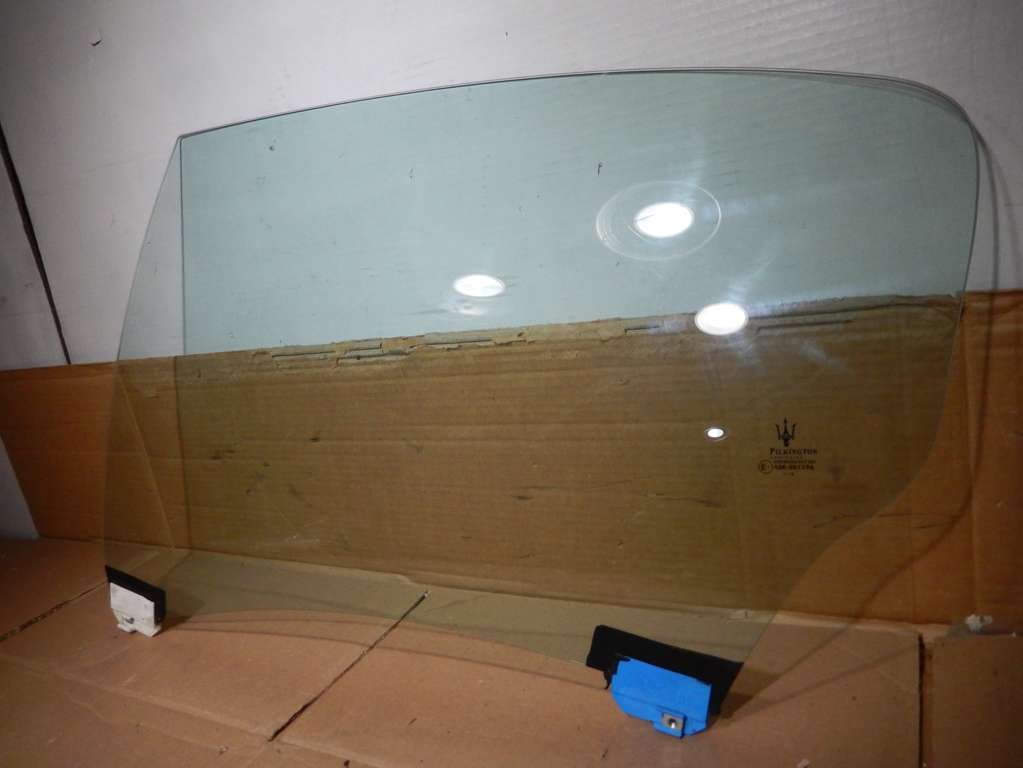 Maserati M139 Rear Drivers Side Door Glass