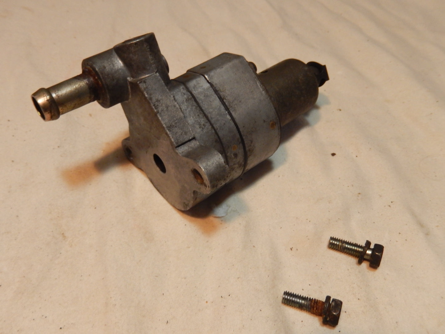 Datsun 280ZX Engine Vacuum Motor Assembly