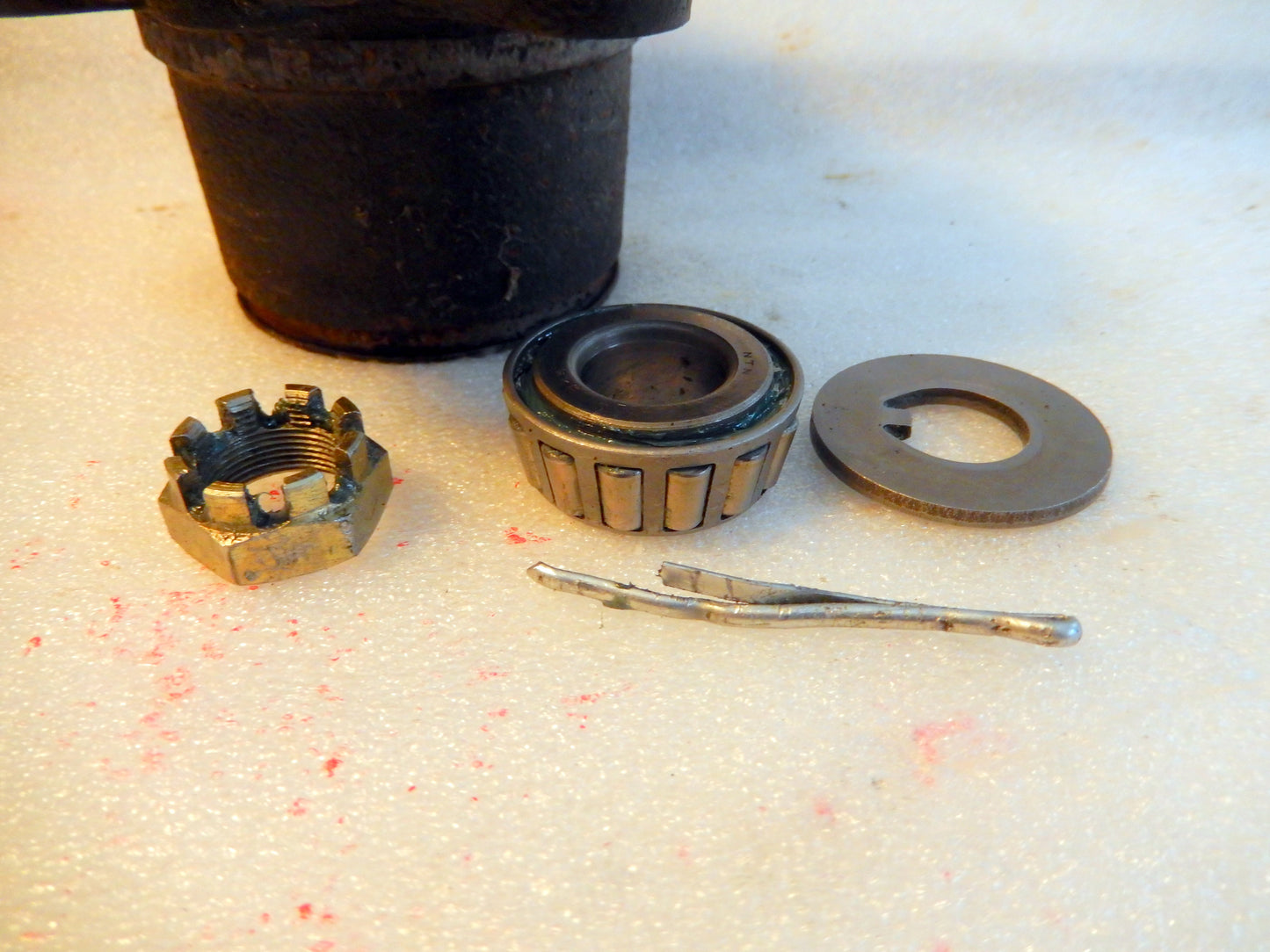 Datsun 240Z Front Passenger Side Hub Assembly