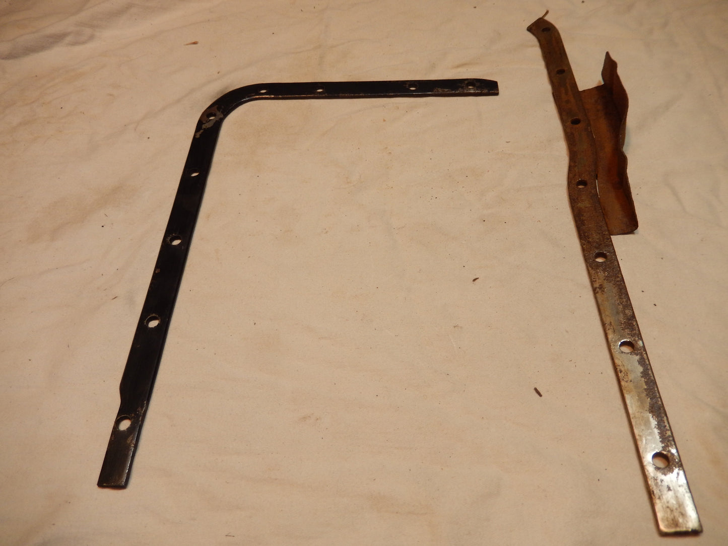 Datsun 280ZX Engine Oil Pan Fastener Bar Set