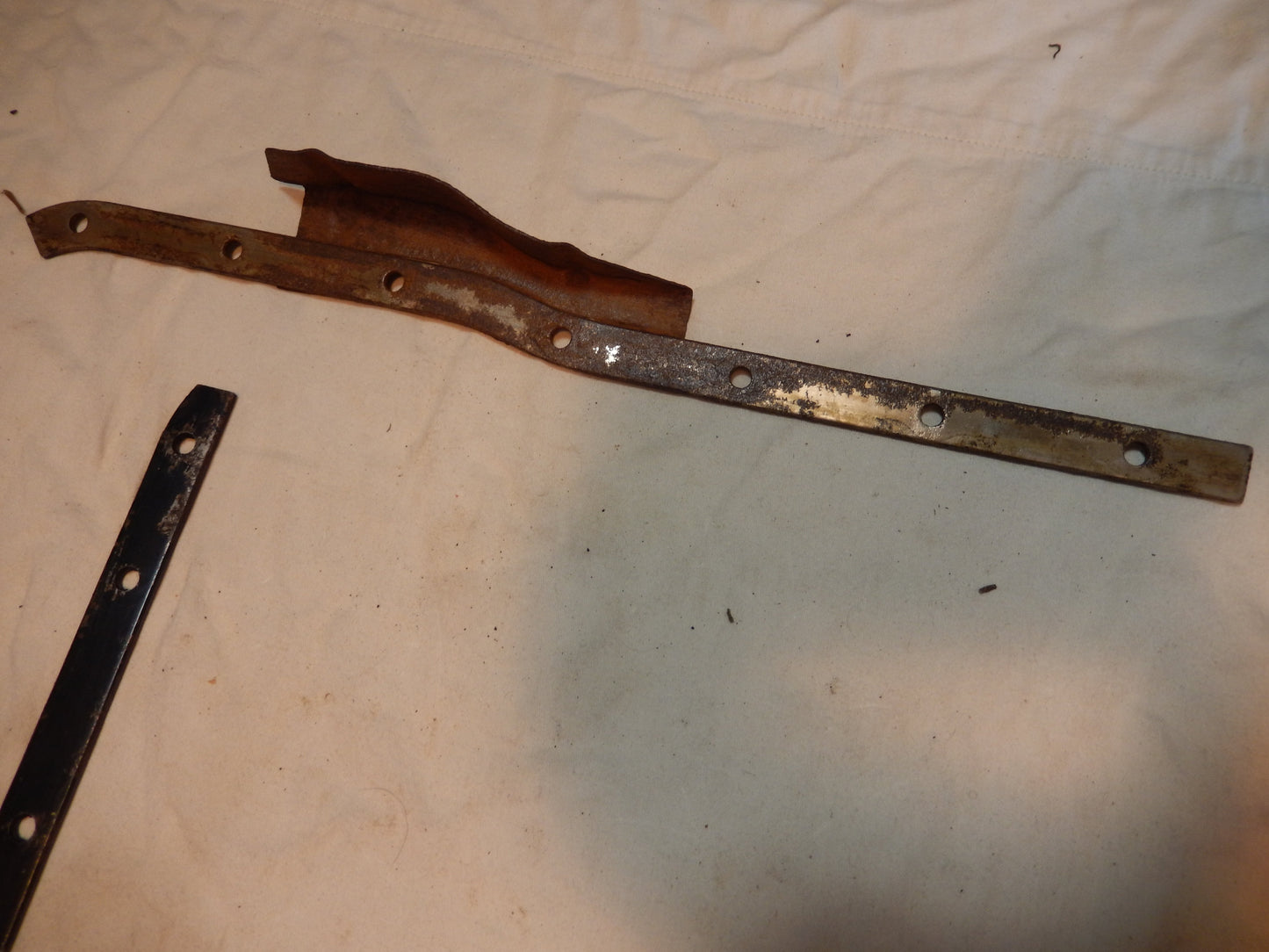 Datsun 280ZX Engine Oil Pan Fastener Bar Set