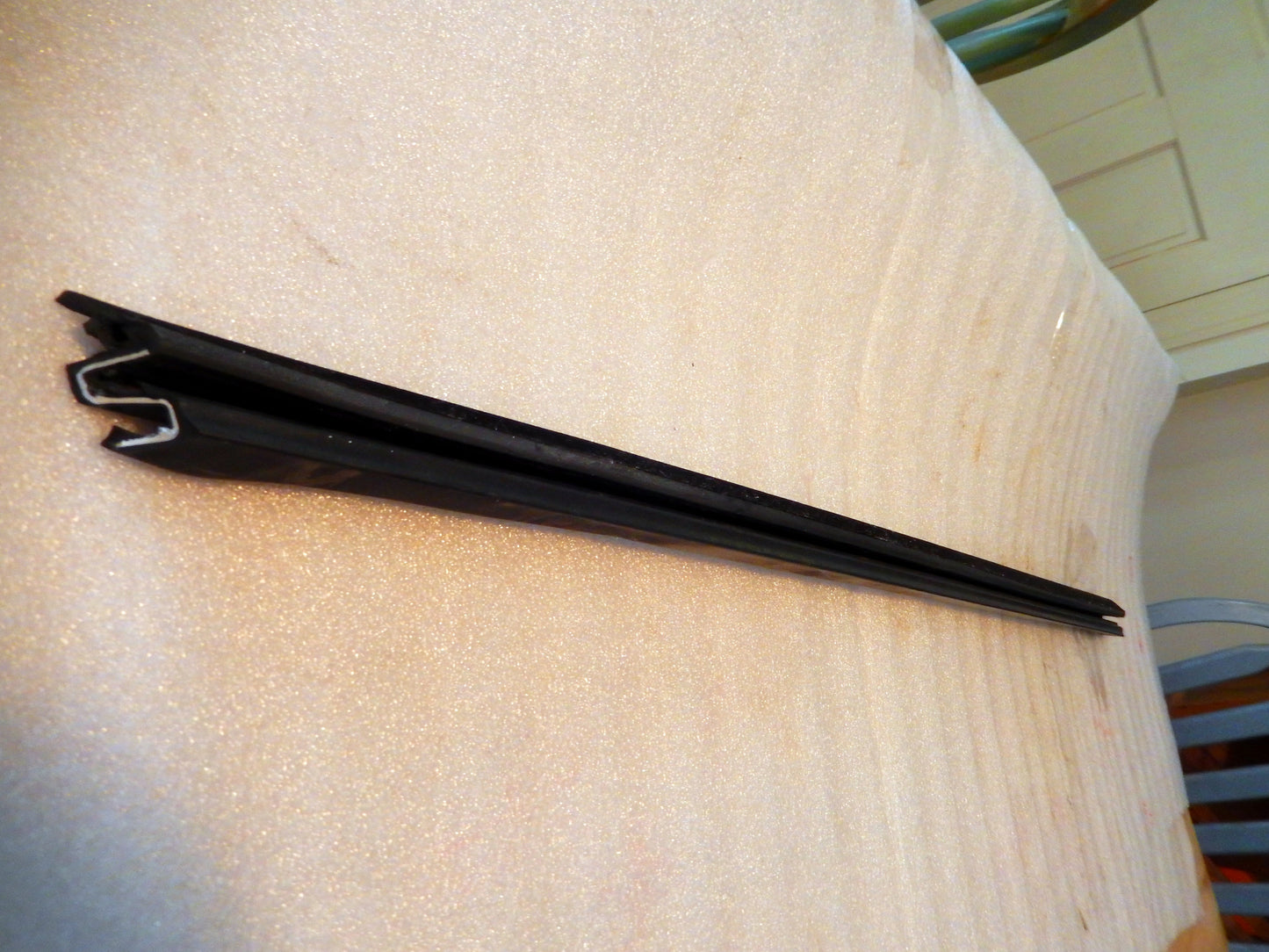 Maserati Quattroporte Front Passenger Door Interior Window Scraper