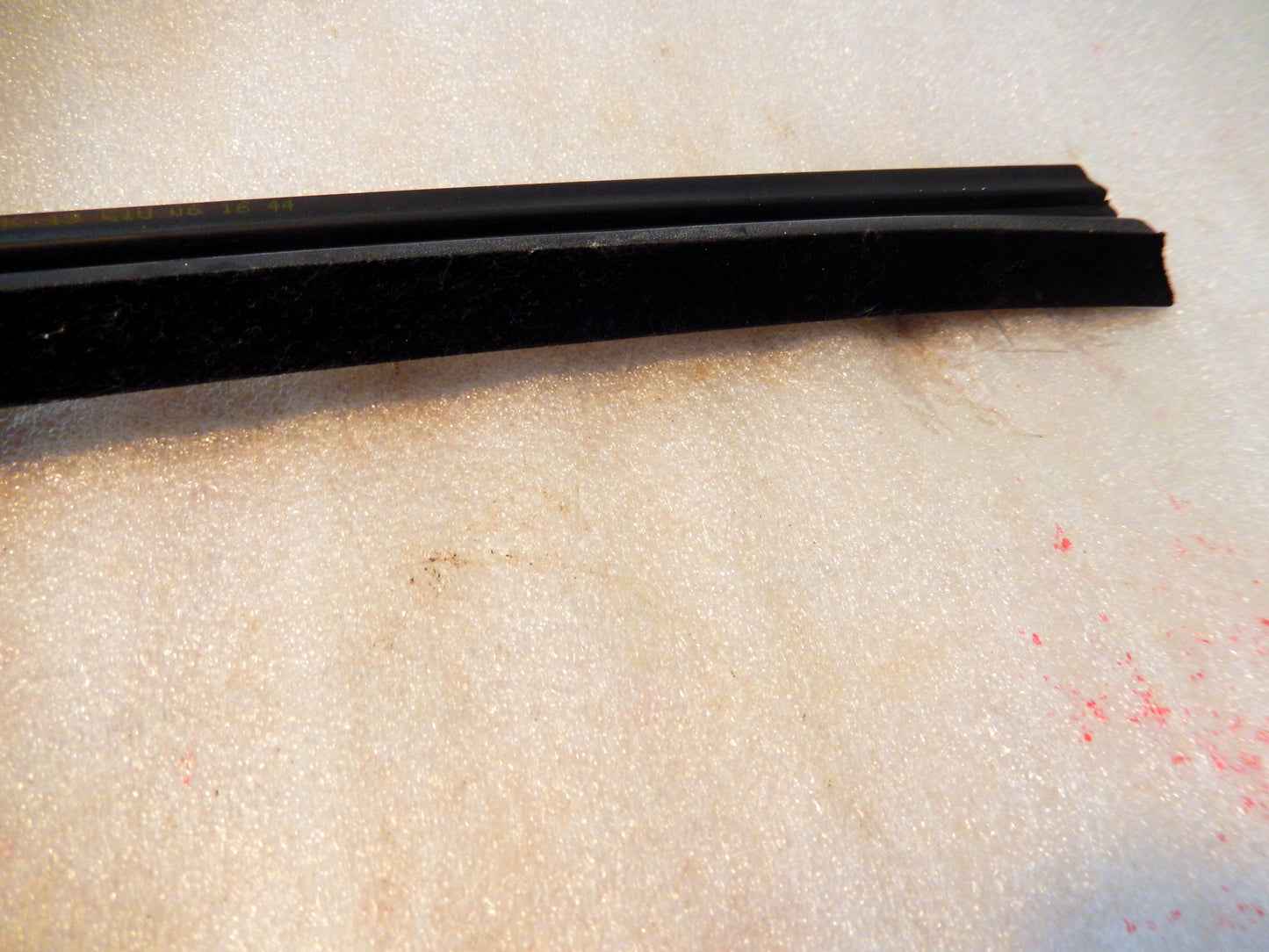 Maserati Quattroporte Front Passenger Door Interior Window Scraper