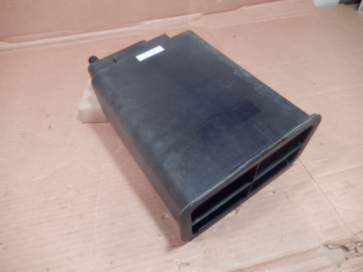 Maserati 138 Spyder 02 - 05 Fuel Tank Carbon Can