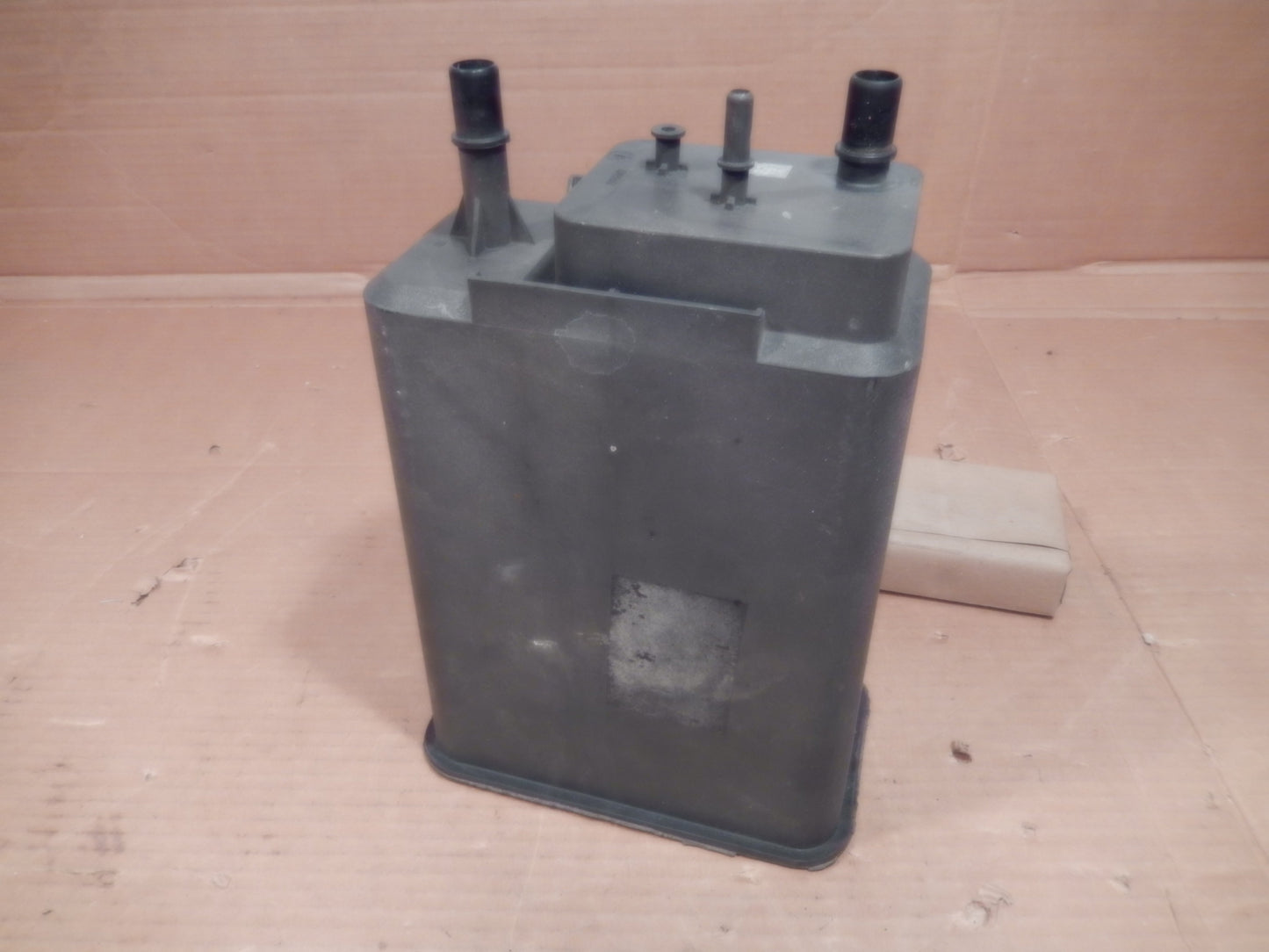 Maserati 138 Spyder 02 - 05 Fuel Tank Carbon Can