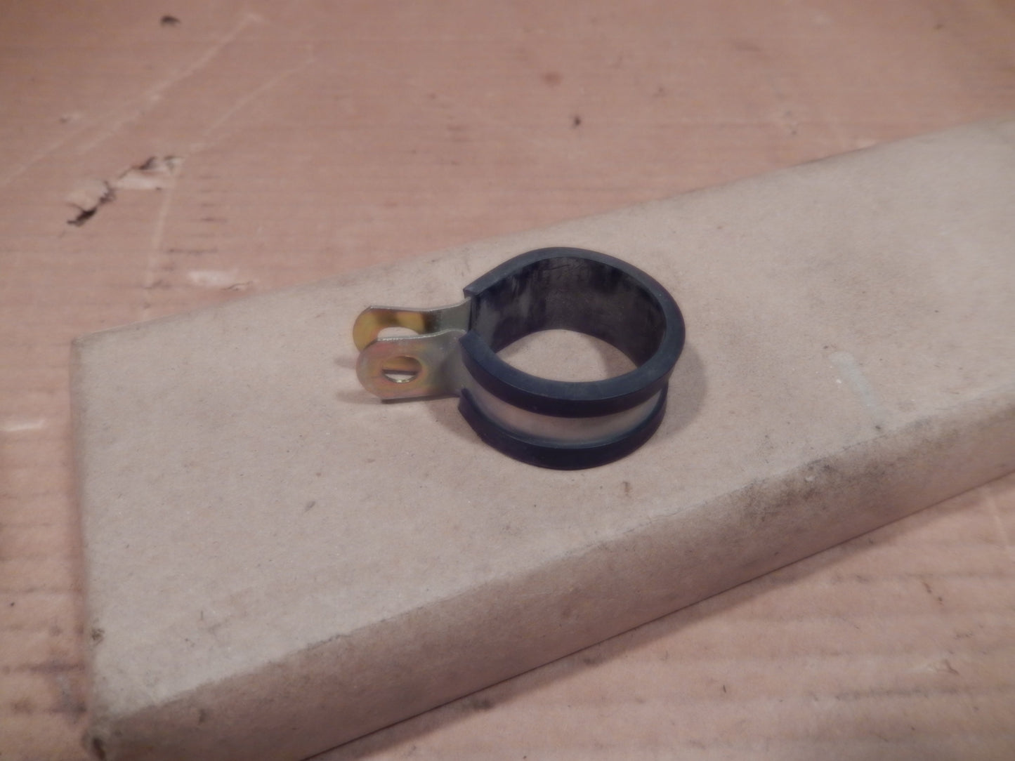 Maserati 138 Spyder 02 - 05 Fuel Tank Clamp