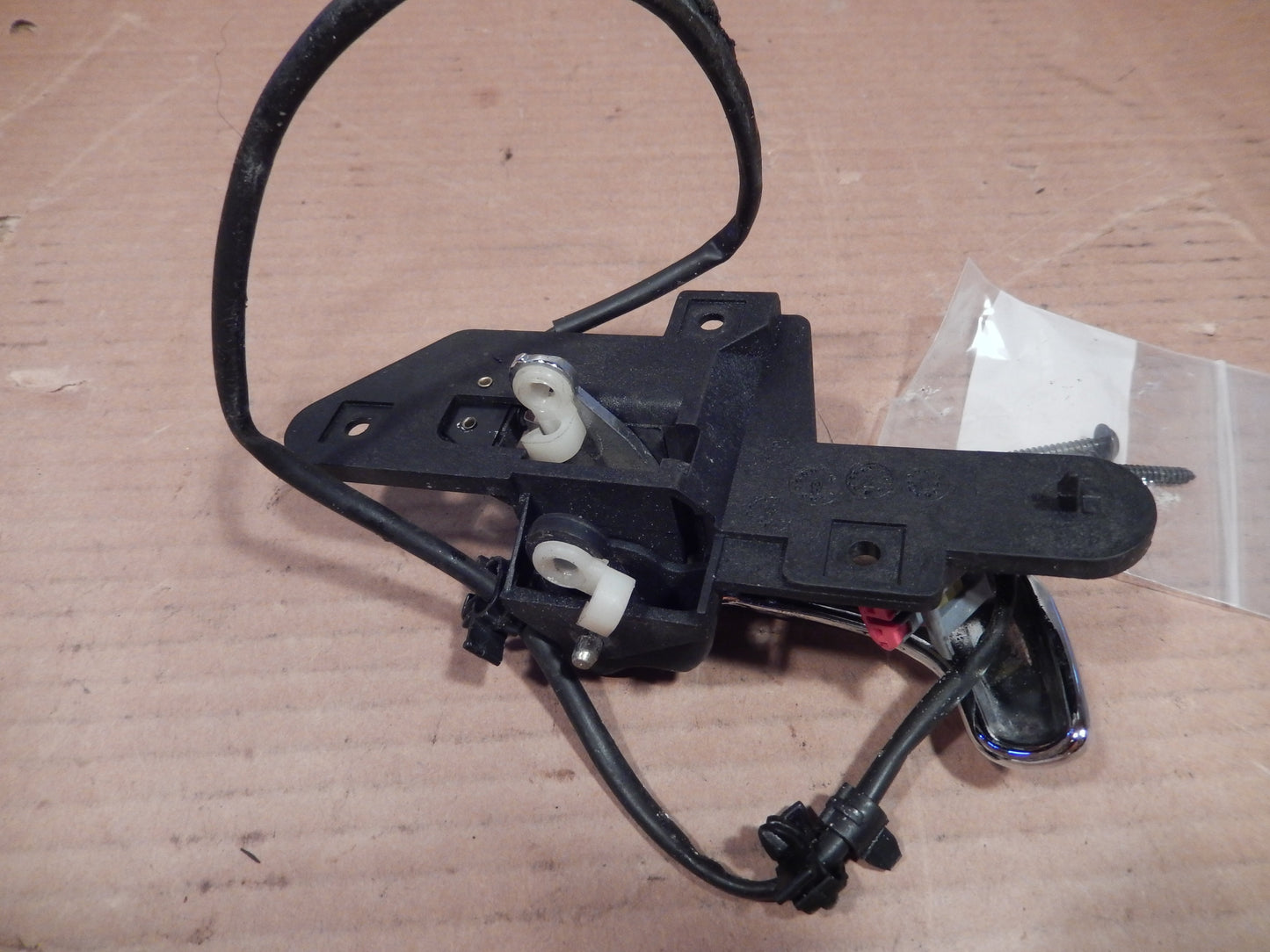 Maserati M138 Drivers Interior Door Latch Handle