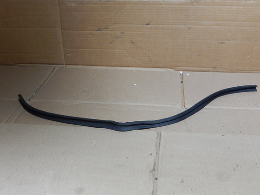 Datsun 240Z Driver's Rear Quarter Glass Window Outer Seal