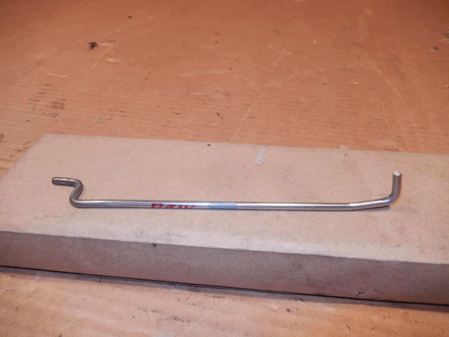 Maserati M138 Drivers Door Lock Lift Rod