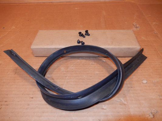 Maserati M138 Drivers Door Lower Edge Weather Seal