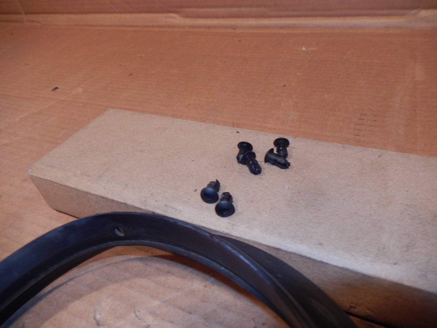 Maserati M138 Drivers Door Lower Edge Weather Seal
