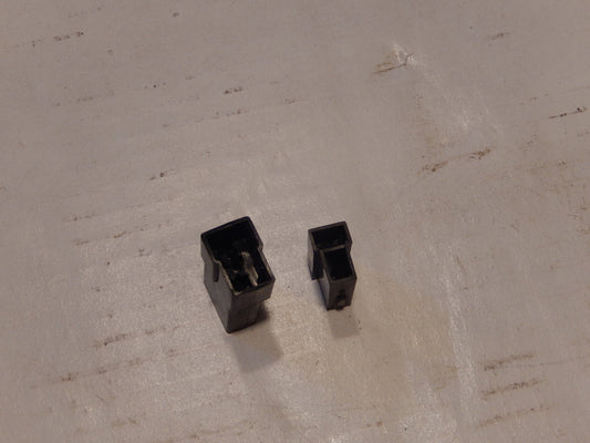 Volvo P1800 Front Signal Harness Clips