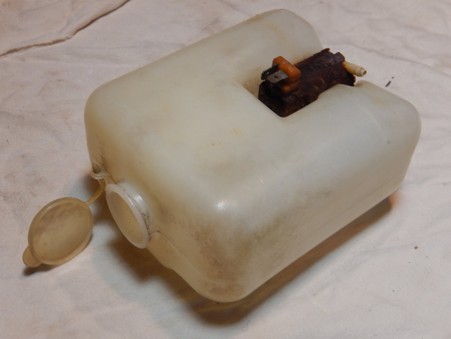 Datsun 240Z Series One Windshield Washer Bottle with Motor