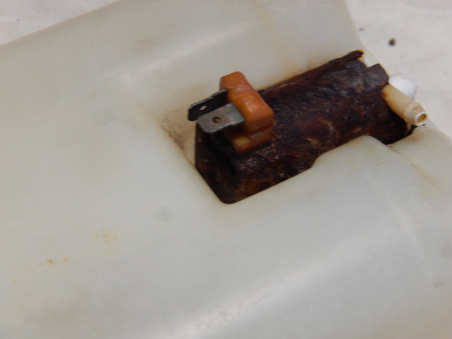 Datsun 240Z Series One Windshield Washer Bottle with Motor