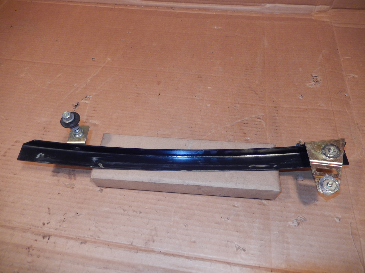 Maserati M138 Drivers Door Rear Glass Rail