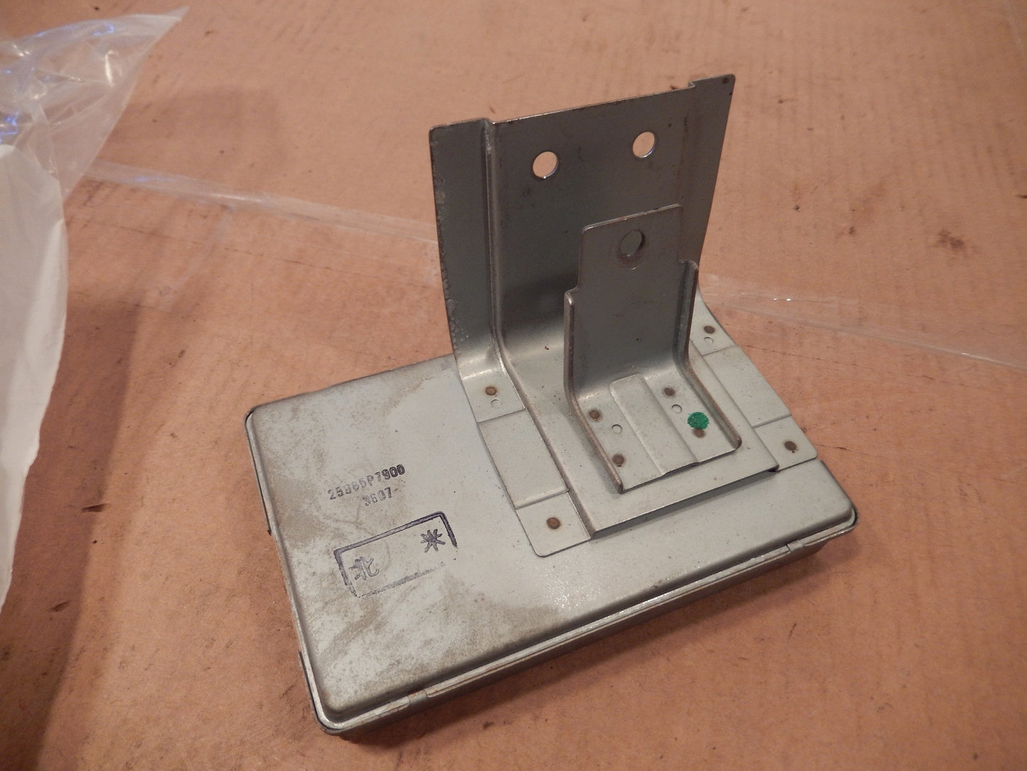 Datsun 280ZX Rear Lights System Control Box
