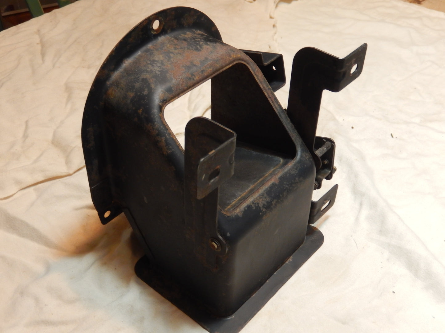 Datsun 240Z Series One Main Blower Box Flap-Door Conveyor