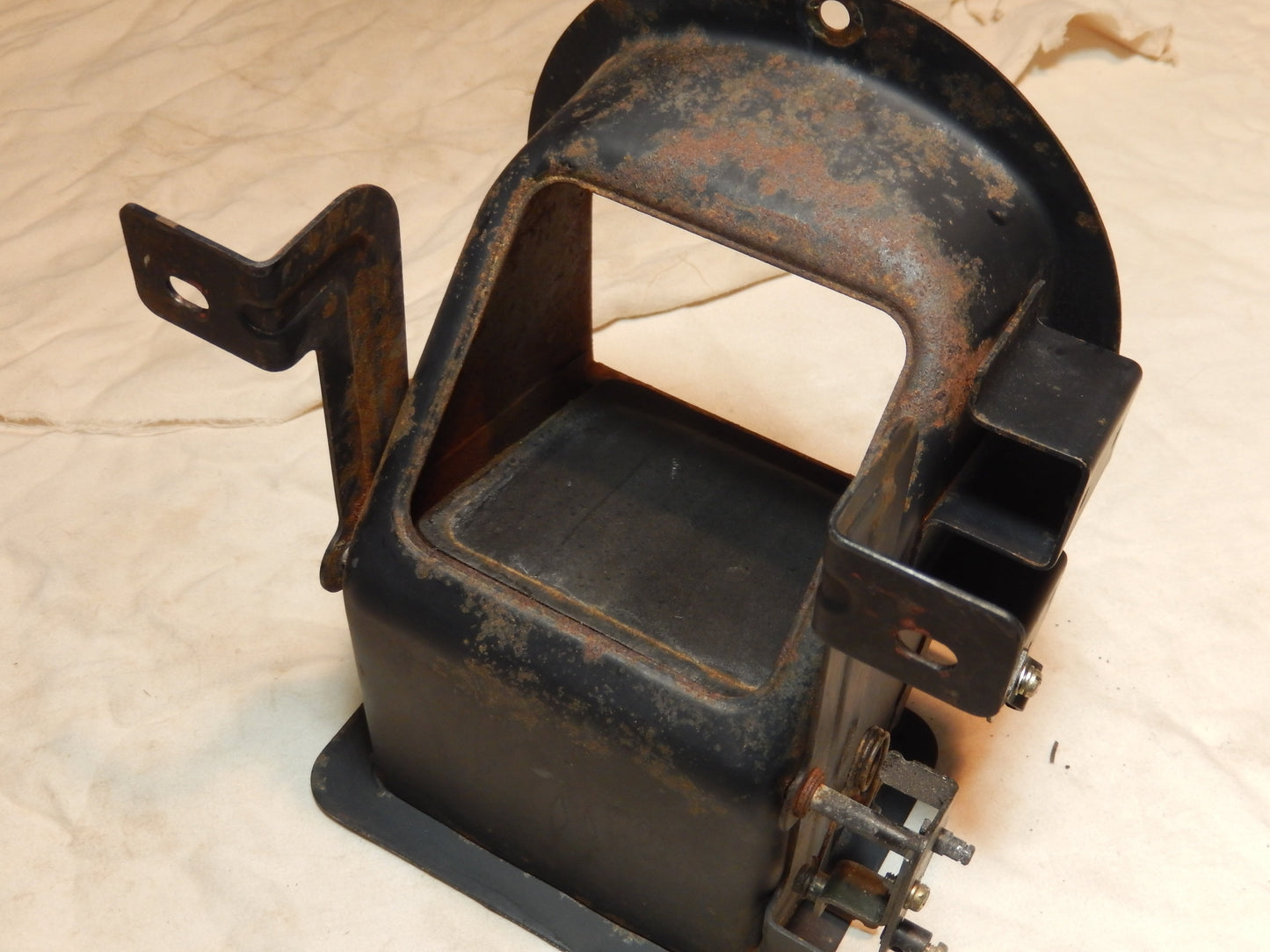 Datsun 240Z Series One Main Blower Box Flap-Door Conveyor