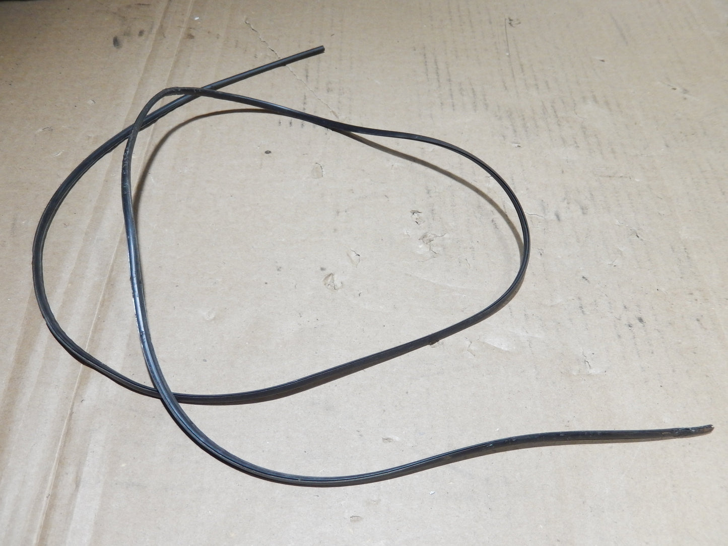 Datsun 240Z Long Thin Seal