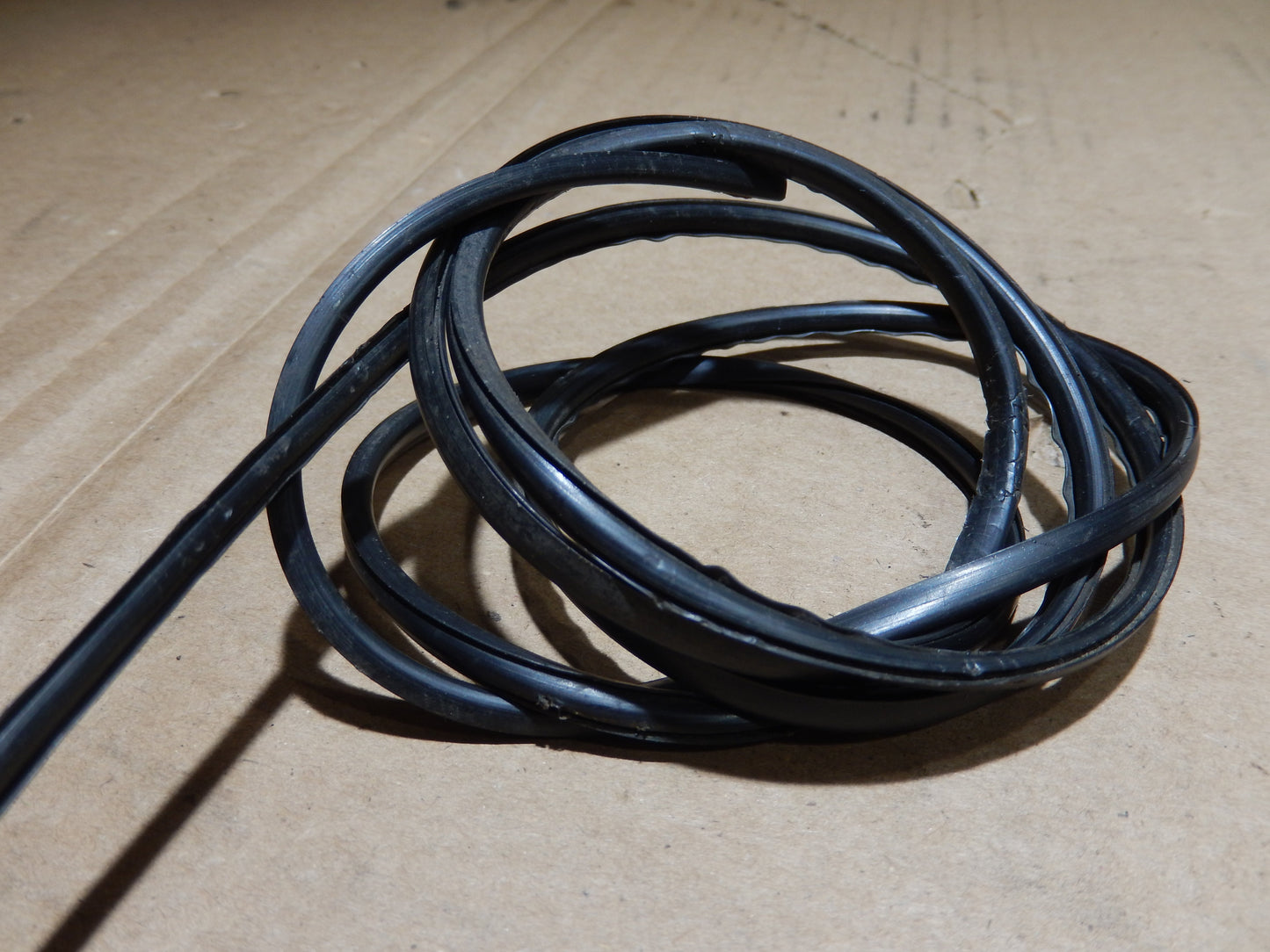 Datsun 240Z Long Thin Seal