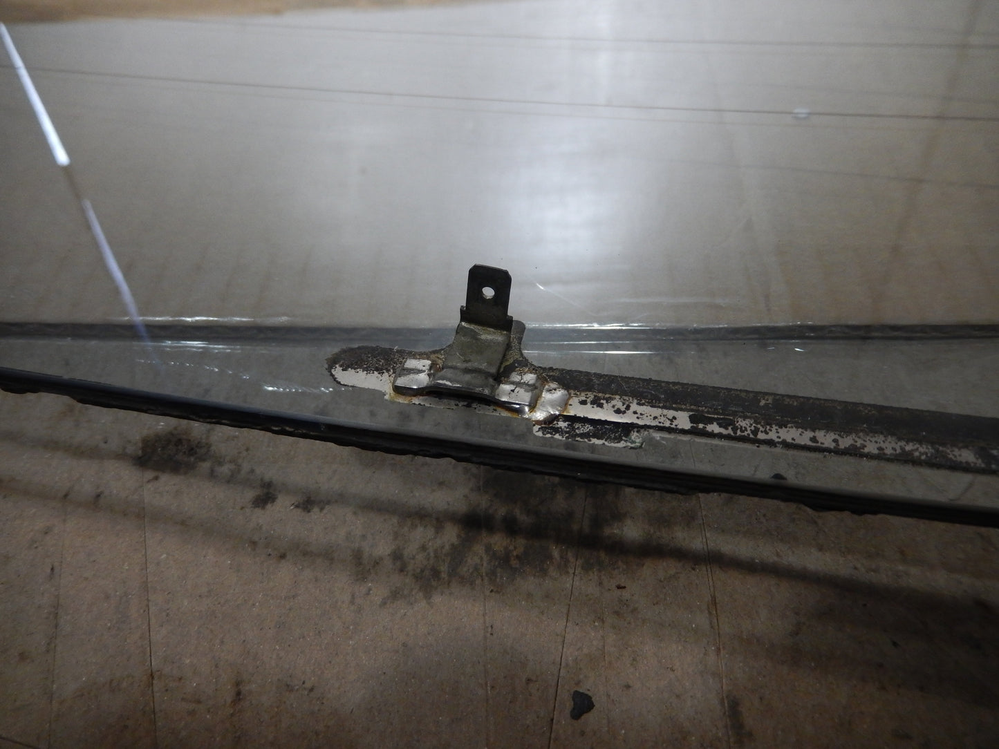 Datsun 280ZX Rear Hatch Glass    SKU # 25