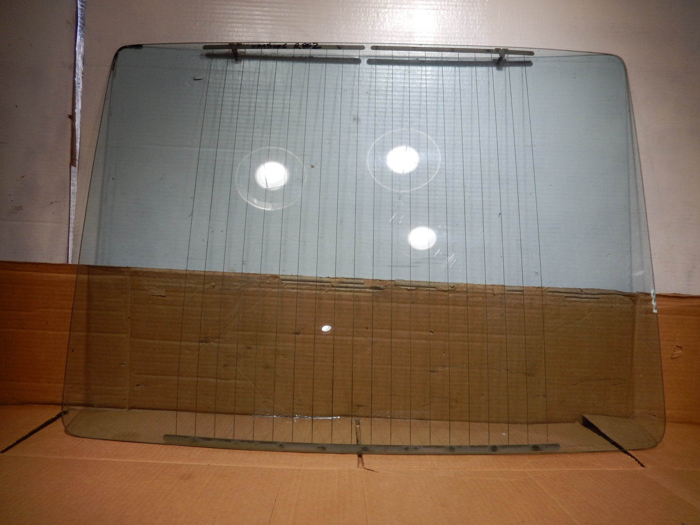 Datsun 240Z Rear Hatch Glass Vertical Lines   SKU # 28