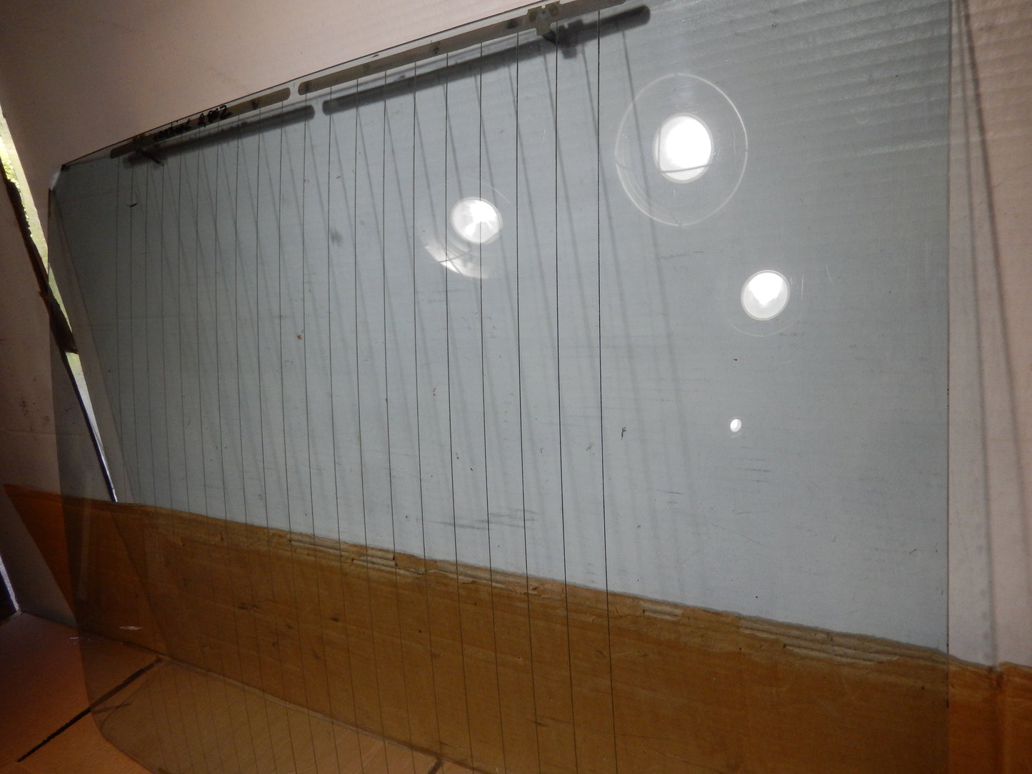 Datsun 240Z Rear Hatch Glass Vertical Lines   SKU # 28