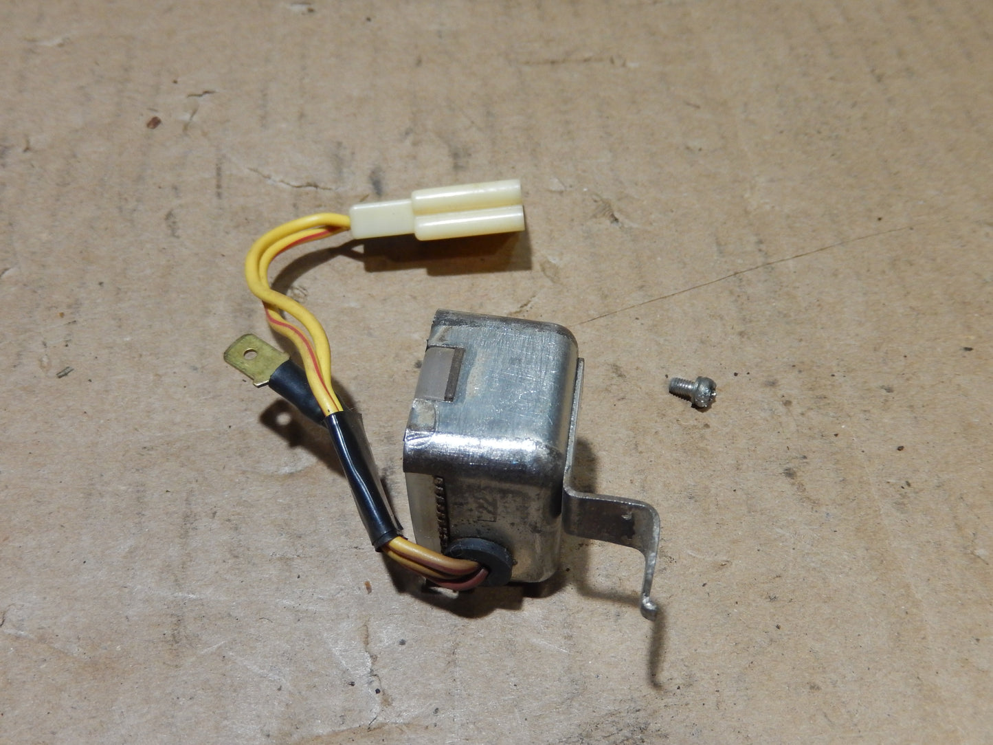 Datsun 240Z Speedometer Relay Assembly