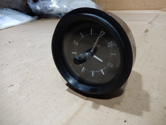Datsun 240Z Dashboard Clock
