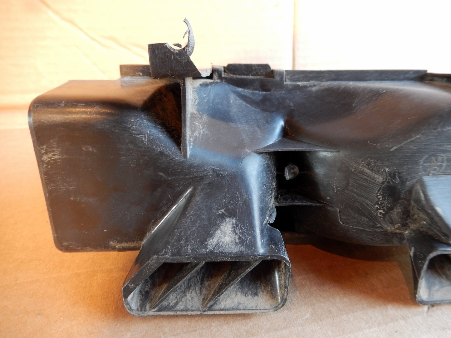 Datsun 280ZX Central Air Duct