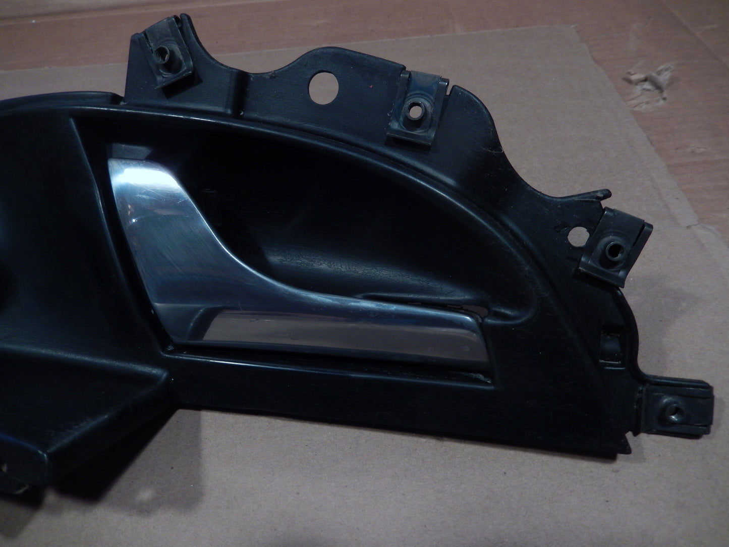 Maserati Quattroporte M-139 OEM Rear Passengers Interior Door Handle