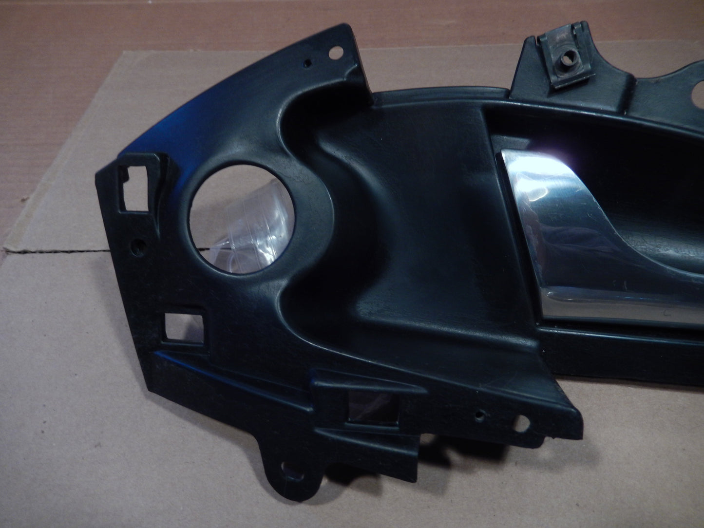 Maserati Quattroporte M-139 OEM Rear Passengers Interior Door Handle