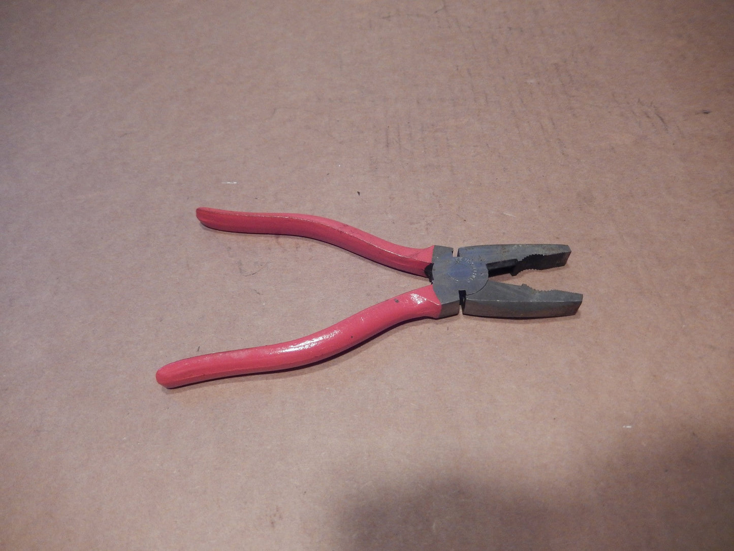 Maserati Tool Kit Pliers