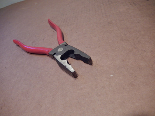 Maserati Tool Kit Pliers