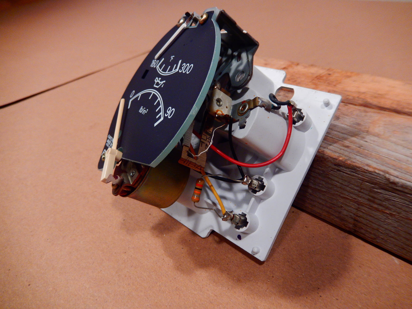 Datsun 280ZX Dashboard Cluster Water and Oil Temperature Gauge