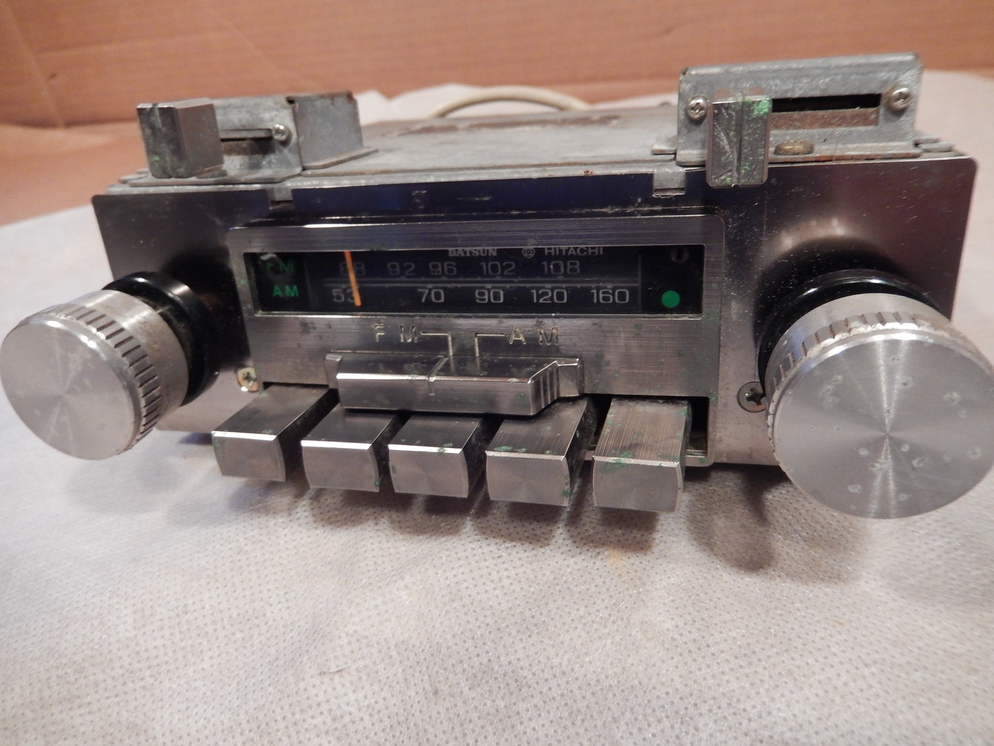 Datsun 280ZX Original Hitachi Radio SKU # 44