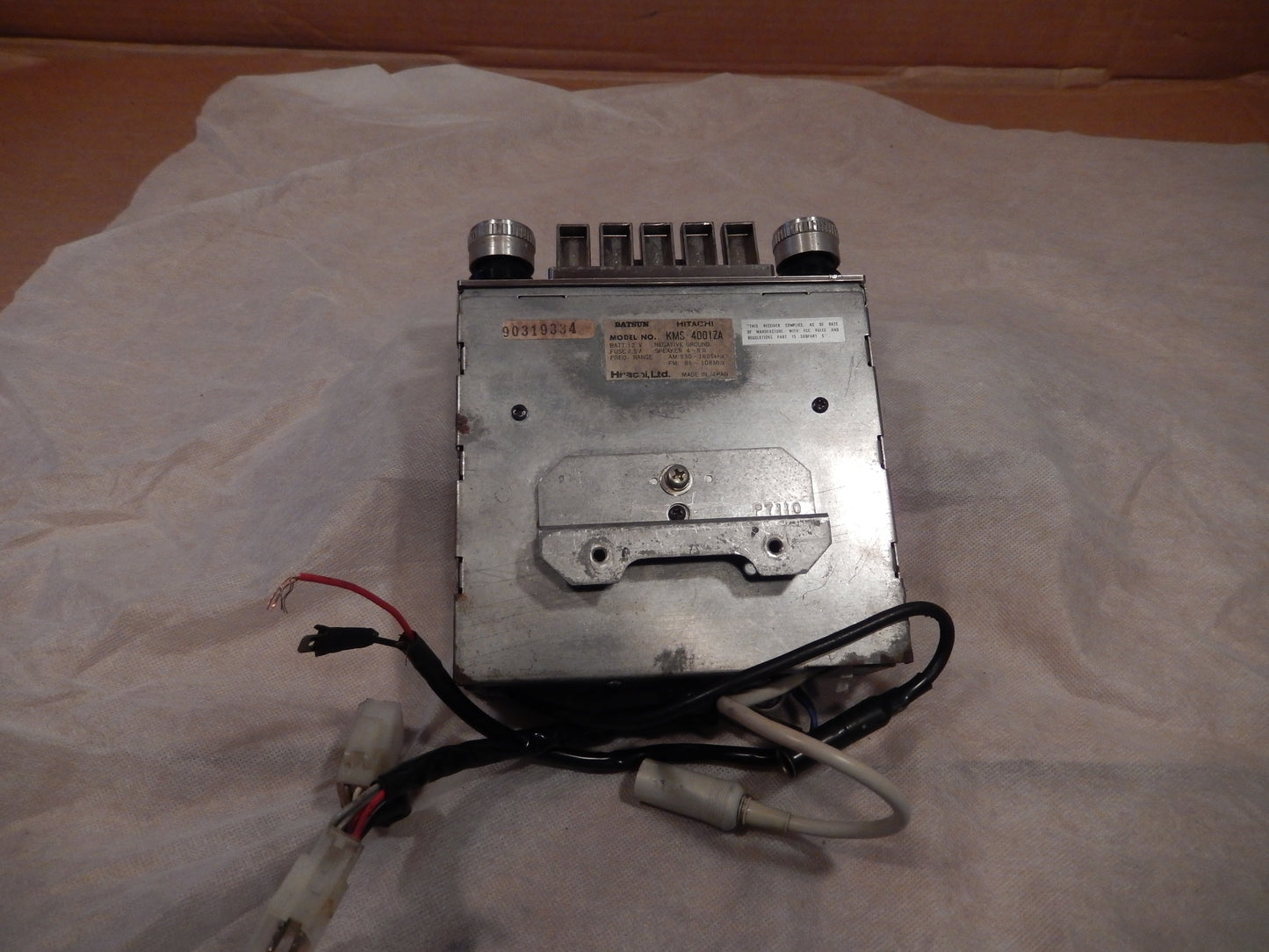 Datsun 280ZX Original Hitachi Radio SKU # 44