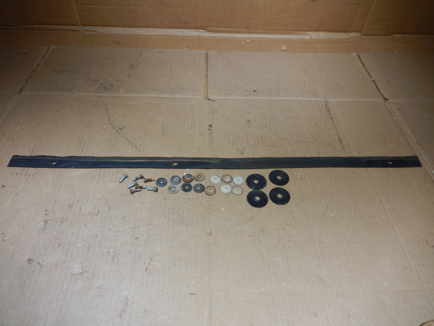 Datsun 240Z Passenger Door Glass Clamp Kit Complete