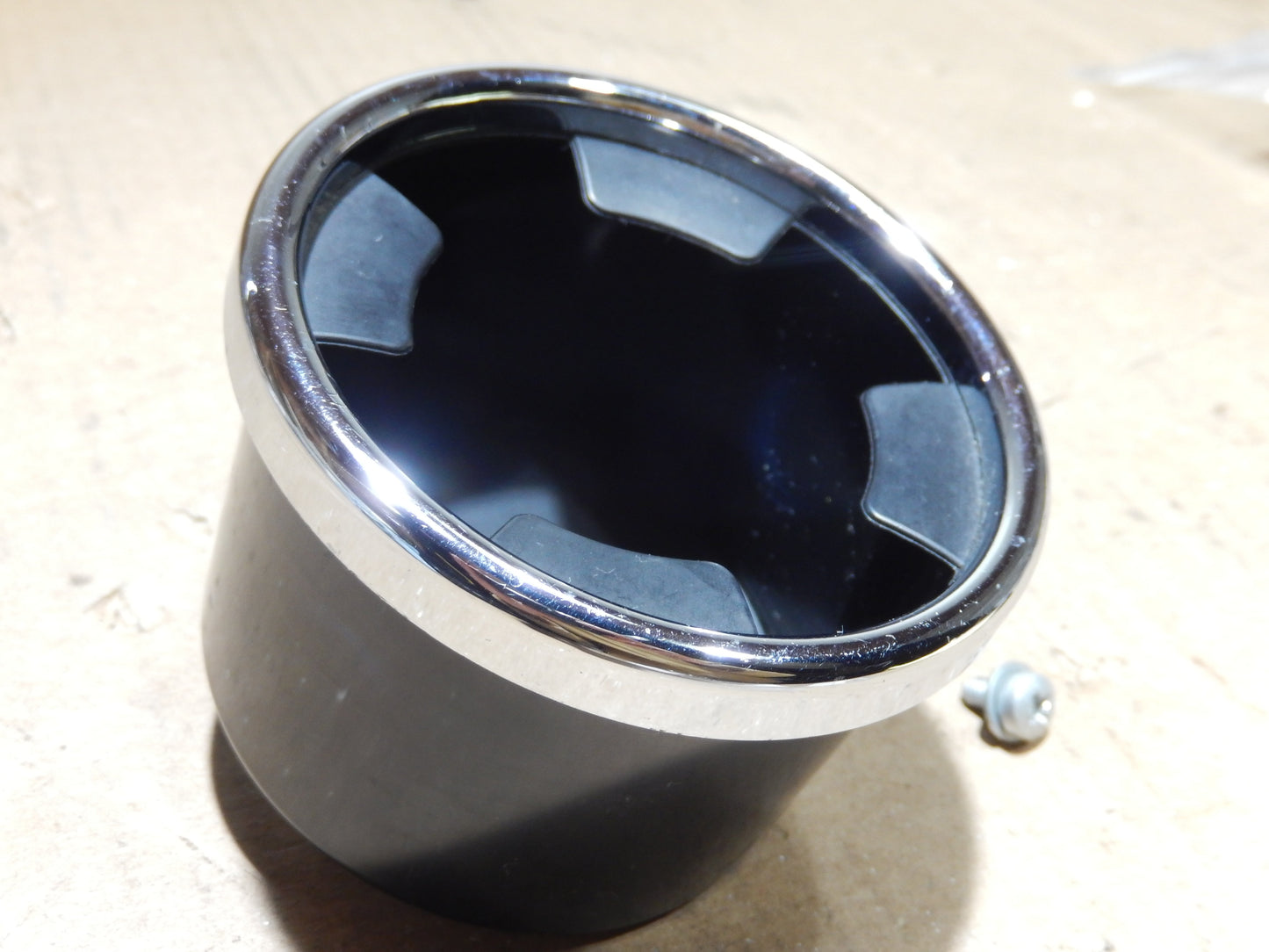 Maserati M-139 Console Cup Holder and Fastener