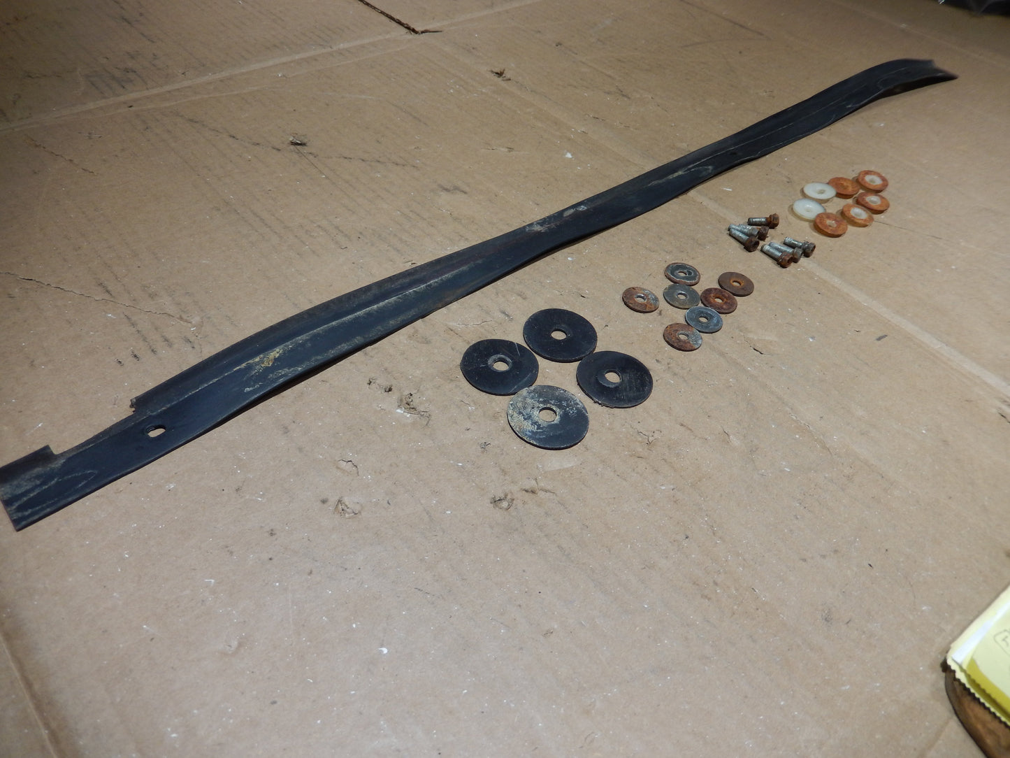 Datsun 240Z Passenger Door Glass Clamp Kit Complete