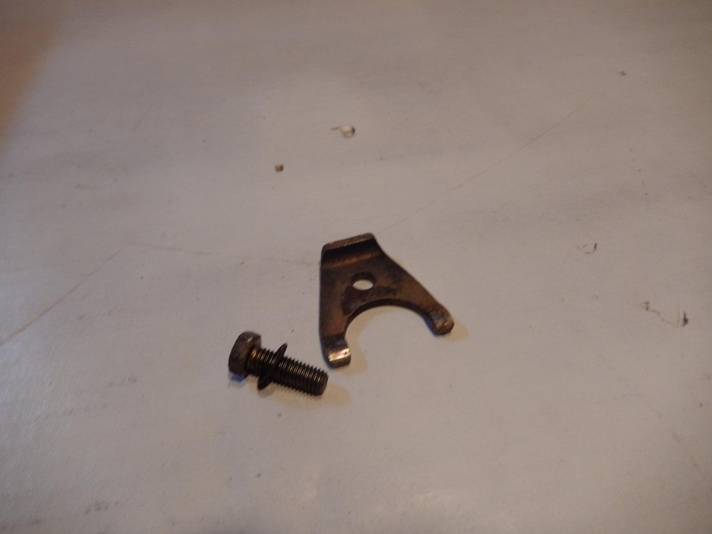 Maserati Biturbo Distributor Clamp