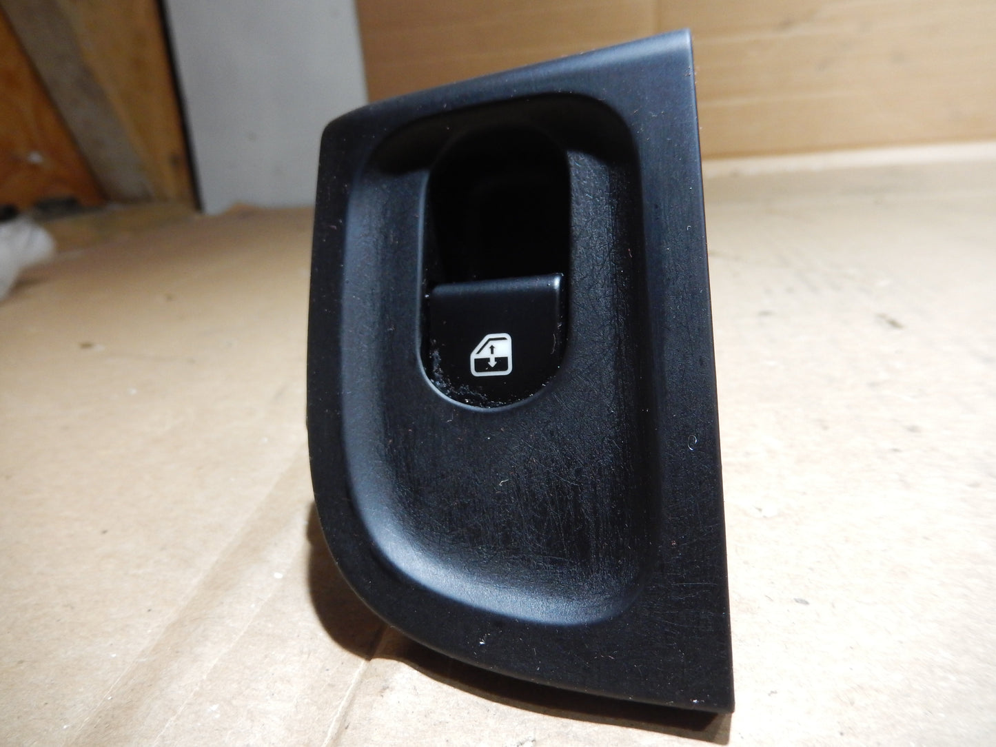 Maserati Quattroporte M-139 Passengers Side Window Switch
