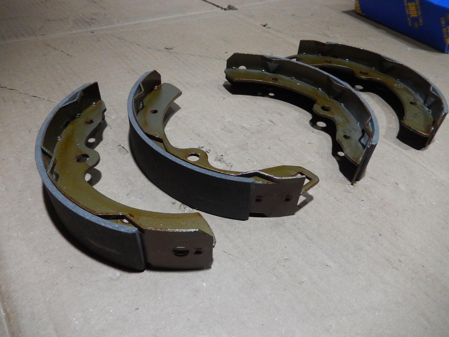 Datsun 240Z Rear Drum Brake Shoe Set