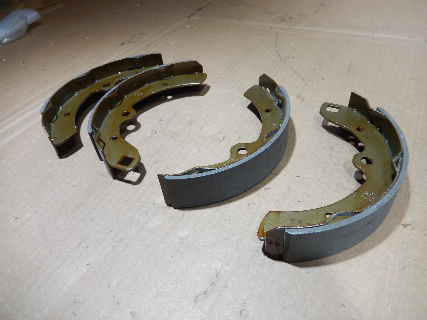 Datsun 240Z Rear Drum Brake Shoe Set